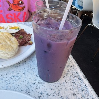 Kihei Caffe - Ube coffee - Hawaiian Near Me - Kihei, Hawaii