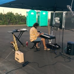 Farmers Market South Santa Rosa - Music