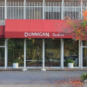 Cindi Cereceres - Dunnigan - Dunnigan, Realtors Land Park office - Real Estate Agents Near Me - Sacramento, California Cindi Cereceres - Dunnigan - Dunnigan, Realtors Land Park office - Real Estate Agents Near Me - Sacramento, California
