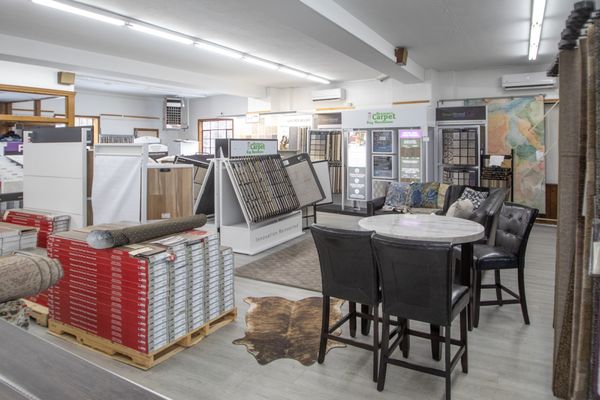 Waxman’s Carpet & Rugs by null