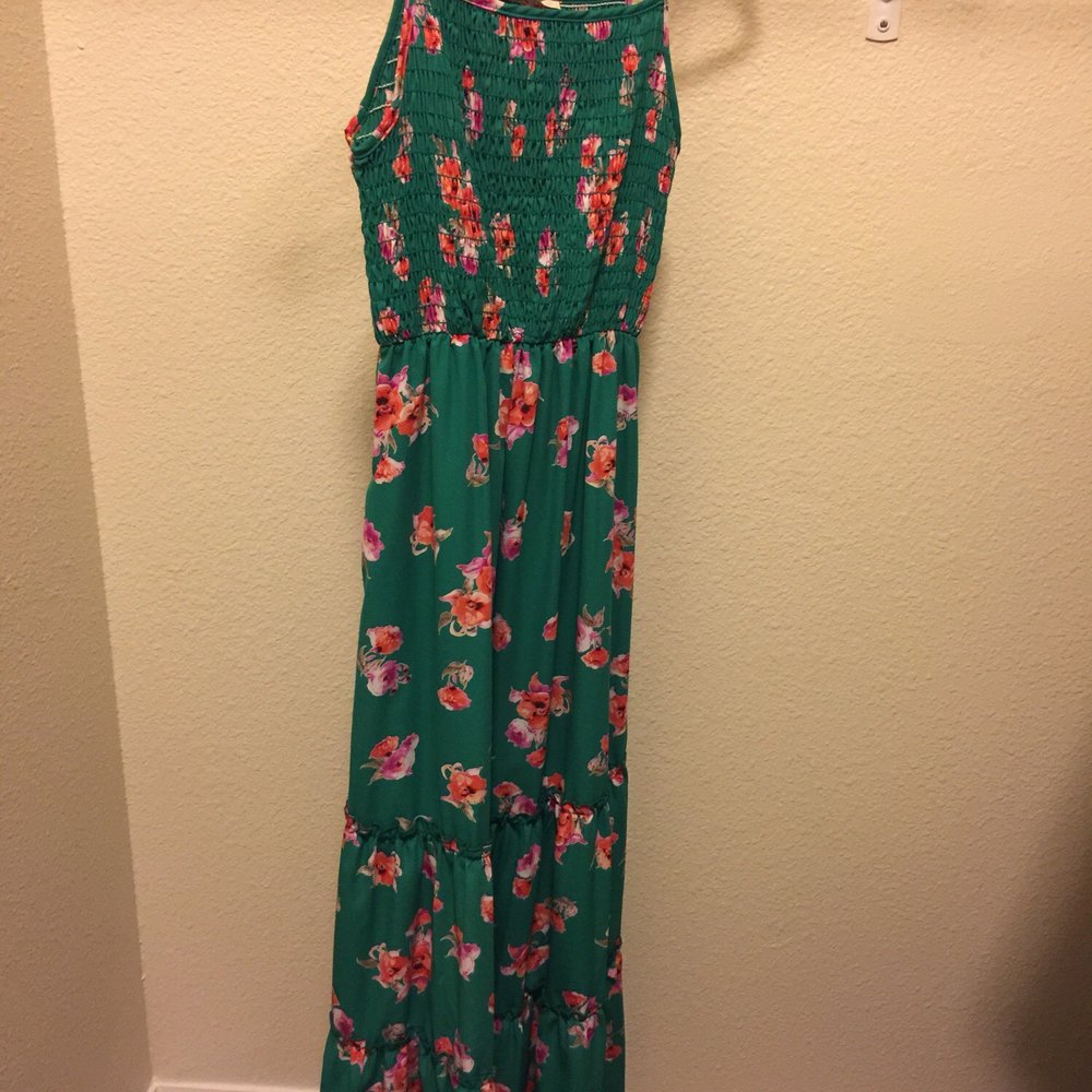 Francesca's - Originally $48, it was then discounted to $29.98...with the 50% off disc - I walked out with it for only $15. - Women's Clothing Near Me - Henderson, Nevada Francesca's - Originally $48, it was then discounted to $29.98...with the 50% off disc - I walked out with it for only $15. - Women's Clothing Near Me - Henderson, Nevada