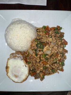 Alin’s Thai Street Food by null