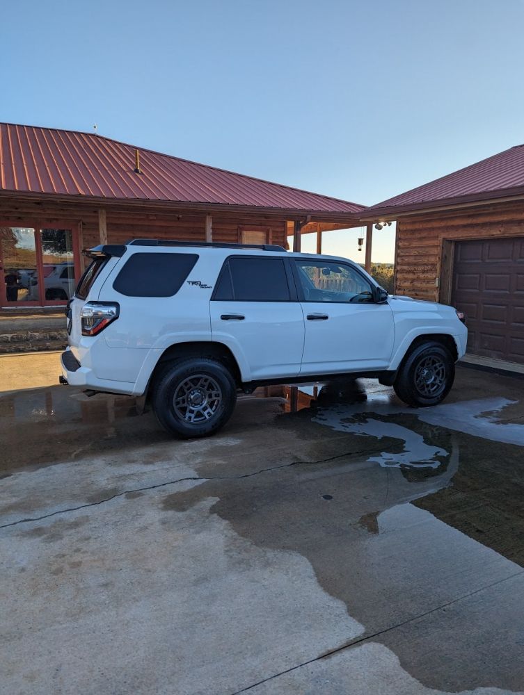 MIKE AN RACHEAL TOP KNOTCH DETAILING Updated September 2024 23