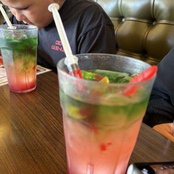 Bob's Big Boy Broiler - Zombie lemonade - American Near Me - Downey, California