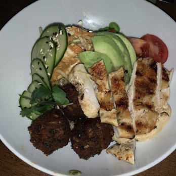 JOEY Bellevue - New American Near Me - Bellevue, Washington