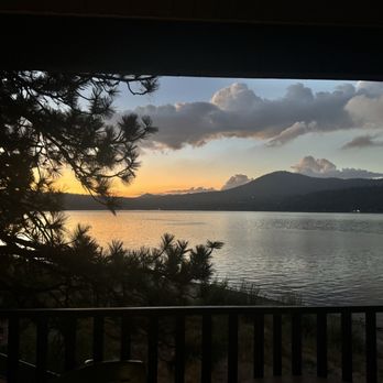 Lagonita Lodge - Hotels Near Me - Big Bear Lake, California