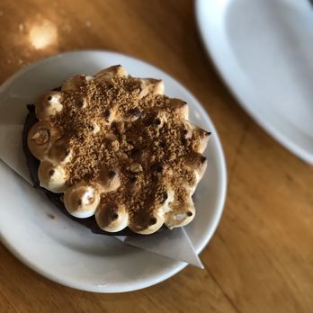 Perla's - S'mores doughnut - Seafood Near Me - Austin, Texas