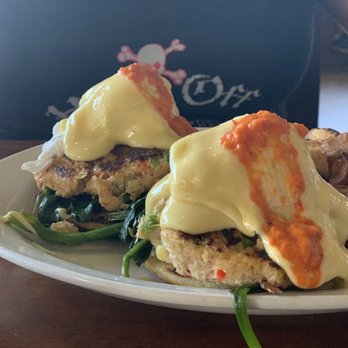 Slappy Cakes - Crab cakes Benedict. Watch out for shells. - Breakfast & Brunch Near Me - Lahaina, Hawaii Slappy Cakes - Crab cakes Benedict. Watch out for shells. - Breakfast & Brunch Near Me - Lahaina, Hawaii