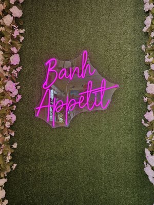 Banh Appetit by null