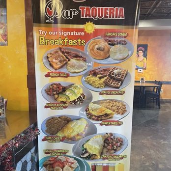 El Balcon Taqueria - Took pics of specials, food and dining area - Mexican Near Me - Sacramento, California