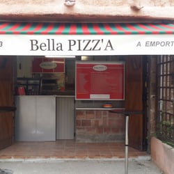 Bella Pizz'a - la fabrication de pizza depuis 1974.