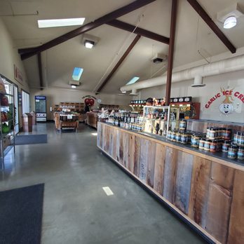 Garlic World - Inside - Specialty Food Near Me - Gilroy, California