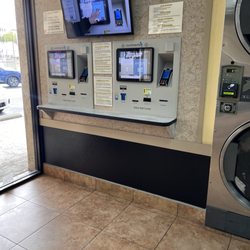 Laguna Hills Launderland