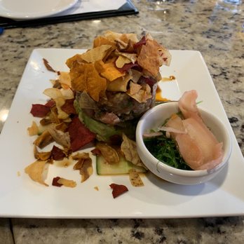 Lighthouse Kitchen + Bar - Tuna Tartare - oh, it's good (with a little ginger & seaweed) one of my favorite dishes here! - Seafood Near Me - Marathon, Florida Lighthouse Kitchen + Bar - Tuna Tartare - oh, it's good (with a little ginger & seaweed) one of my favorite dishes here! - Seafood Near Me - Marathon, Florida