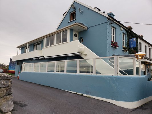 O'Gradys on the Pier by null