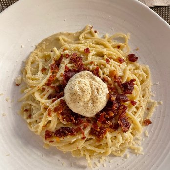 OLIVIA - Cacio e Pepe with pancetta bacon - Italian Near Me - Tampa, Florida OLIVIA - Cacio e Pepe with pancetta bacon - Italian Near Me - Tampa, Florida