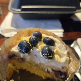 Lemon blueberry cake special Lemon blueberry cake special