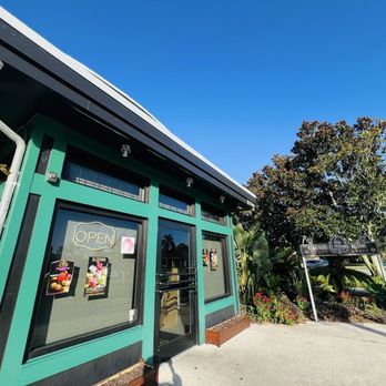El Tesoro Cocina Mexicana - Restaurant entrance - Mexican Near Me - Melbourne, Florida