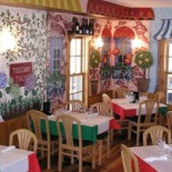 Villaggios - Inside - Pizza Near Me - Egg Harbor, Wisconsin Villaggios - Inside - Pizza Near Me - Egg Harbor, Wisconsin