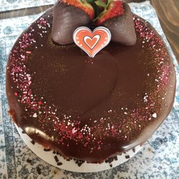 Strawberry Kiss Cake