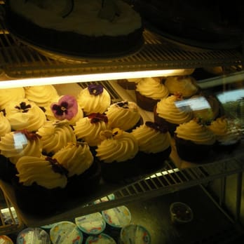 Heirloom Bakery - pretty cupcakes! - Bakeries Near Me - South Pasadena, California Heirloom Bakery - pretty cupcakes! - Bakeries Near Me - South Pasadena, California