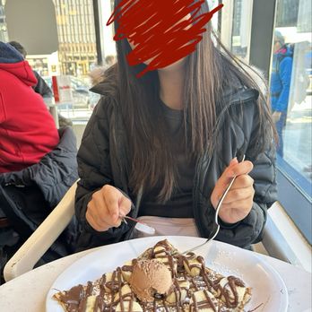 Nutella Cafe - Nutella crepe with bananas Nutella gelato - Desserts Near Me - Chicago, Illinois Nutella Cafe - Nutella crepe with bananas Nutella gelato - Desserts Near Me - Chicago, Illinois