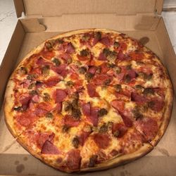 Main Street Pizzeria - Perfect and delicious!