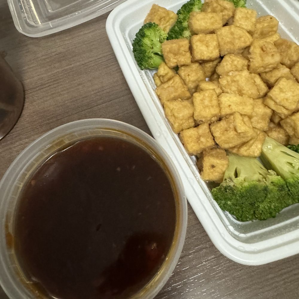 Su Tao Cafe - Vegan Near Me - Malvern, Pennsylvania Su Tao Cafe - Vegan Near Me - Malvern, Pennsylvania