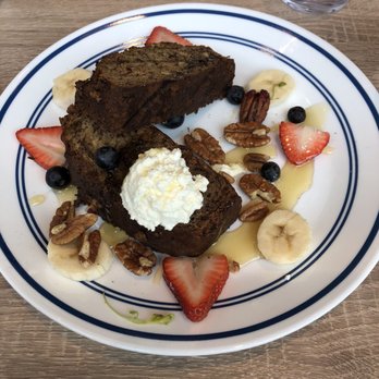 Bluestone Lane West End Café - Banana bread - Coffee & Tea Near Me - Washington, DC, District of Columbia