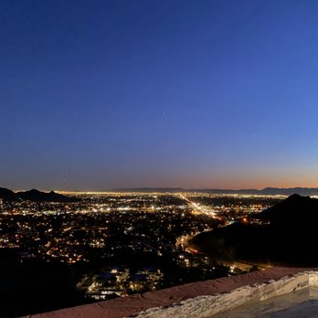 Different Pointe of View - New American Near Me - Phoenix, Arizona