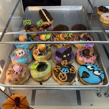 Sy Donuts - Halloween donuts! Love this place! - Donuts Near Me - Brea, California Sy Donuts - Halloween donuts! Love this place! - Donuts Near Me - Brea, California