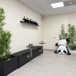 AO Nails - Convoy - Our cozy little corner -- greenery and pandas bring calm vibes "
