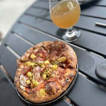 Black Rock Pizza - Captain Cook - Kona waui pizza - Pizza Near Me - Captain Cook, Hawaii Black Rock Pizza - Captain Cook - Kona waui pizza - Pizza Near Me - Captain Cook, Hawaii