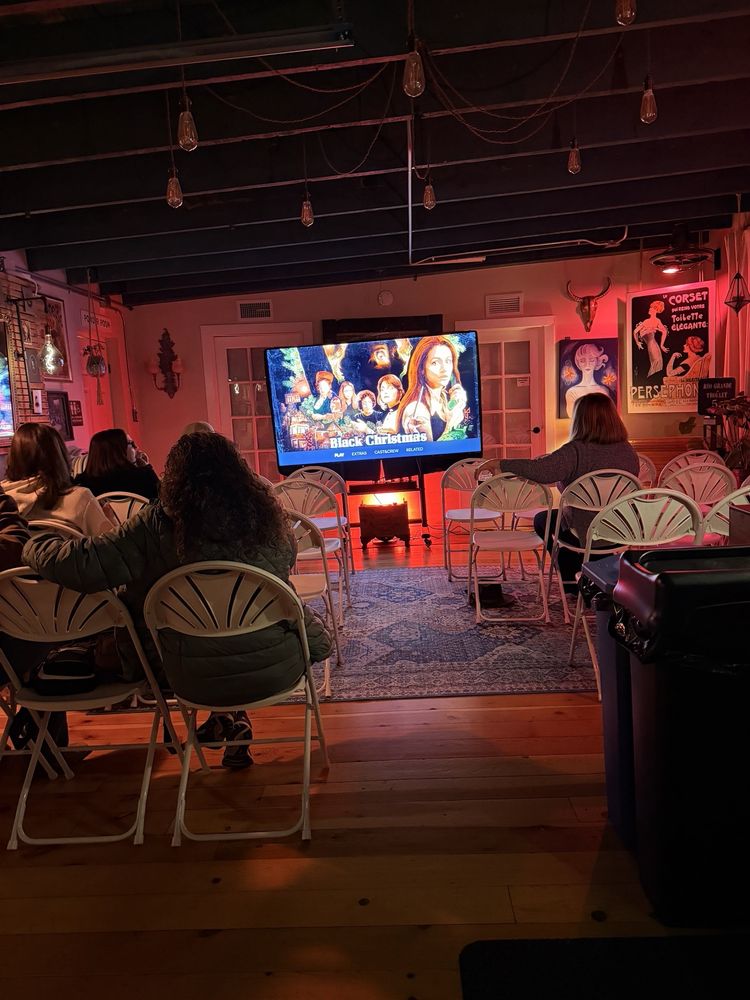 Painted Lady Bed and Brew Logo