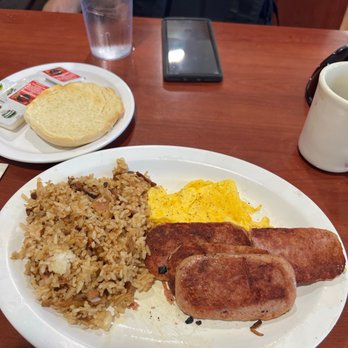 Eggs 'n Things - Waikiki Beach Eggspress - Spam and eggs yum yum - Breakfast & Brunch Near Me - Honolulu, Hawaii Eggs 'n Things - Waikiki Beach Eggspress - Spam and eggs yum yum - Breakfast & Brunch Near Me - Honolulu, Hawaii