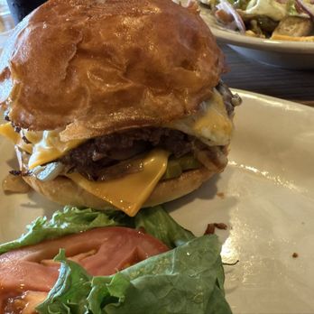 Georgia Comfort Kitchen - GCK smash burger. Delicious. Loved the vidalia onions and aioli. Don't need any sauces but I did add a small dab of mayo. - Salad Near Me - Savannah, Georgia Georgia Comfort Kitchen - GCK smash burger. Delicious. Loved the vidalia onions and aioli. Don't need any sauces but I did add a small dab of mayo. - Salad Near Me - Savannah, Georgia