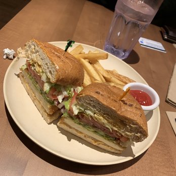 Veggie Grill by Next Level - Santa Fe Crispy Chickin' Sandwich - Vegan Near Me - Long Beach, California Veggie Grill by Next Level - Santa Fe Crispy Chickin' Sandwich - Vegan Near Me - Long Beach, California
