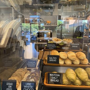Em Coffee House - Coffee & Tea Near Me - Elk Grove, California