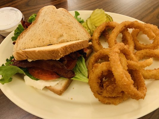 Clanton's Cafe by null