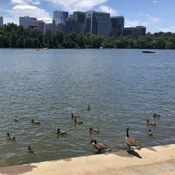 Georgetown Waterfront Park - Parks Near Me - Washington, DC, District of Columbia