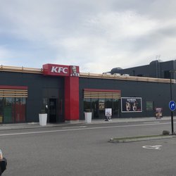 KFC - Kfc looking from the outside
