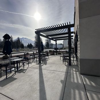 Starbucks - Coffee & Tea Near Me - Weed, California