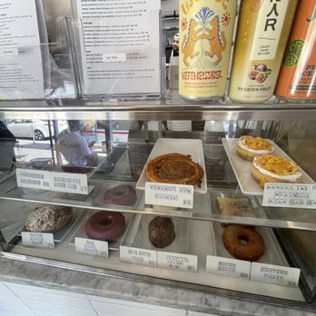 Win Son Bakery - Taiwanese Near Me - Brooklyn, New York