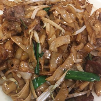 Lam's Kitchen - Noodles Near Me - Honolulu, Hawaii