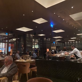 Zuma - Great decor - Sushi Bars Near Me - Sarıyer, 34 Zuma - Great decor - Sushi Bars Near Me - Sarıyer, 34