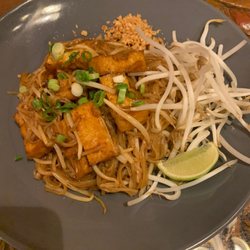 Thai Time Restaurant - Pad Thai with tofu