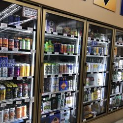 Kaman's Wines and Liquors