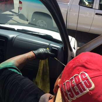 MDS - Mobile Detail Specialist - Air compress vents. - Auto Detailing Near Me MDS - Mobile Detail Specialist - Air compress vents. - Auto Detailing Near Me
