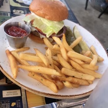 Draft - Draft Burger** - American Near Me - San Diego, California