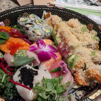 AMA Sushi - Sushi Bars Near Me - Edina, Minnesota AMA Sushi - Sushi Bars Near Me - Edina, Minnesota